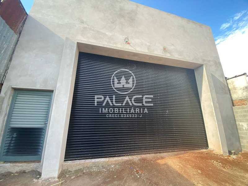 Imagens do imóveis Barracão :  / Comercial / Jardim Glória