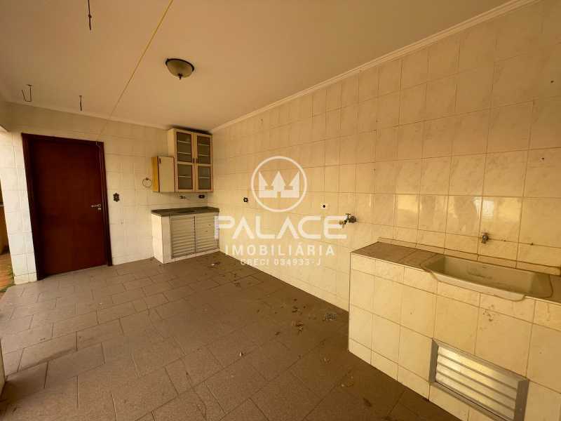 Imagens do imóveis Casa de rua : Sobrado / Residencial / Nova Piracicaba