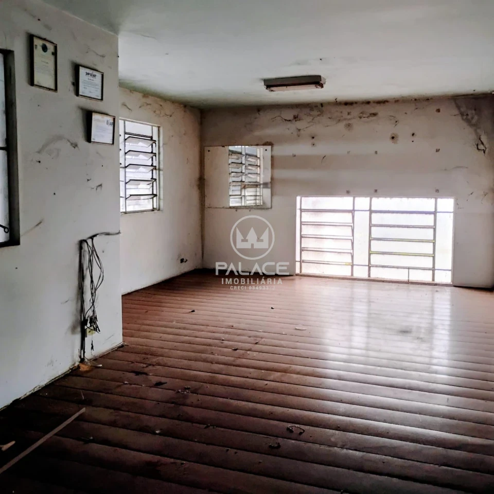 Barracão disponivel para locação