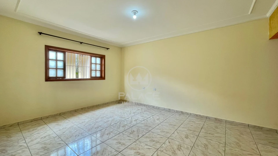 CASA/ 3 QUARTOS / CHURRASQUEIRA / EDICULA / CRUZ CAIADA / PQ SAO JORGE