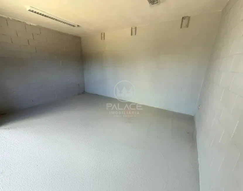 Barracão disponivel para locação