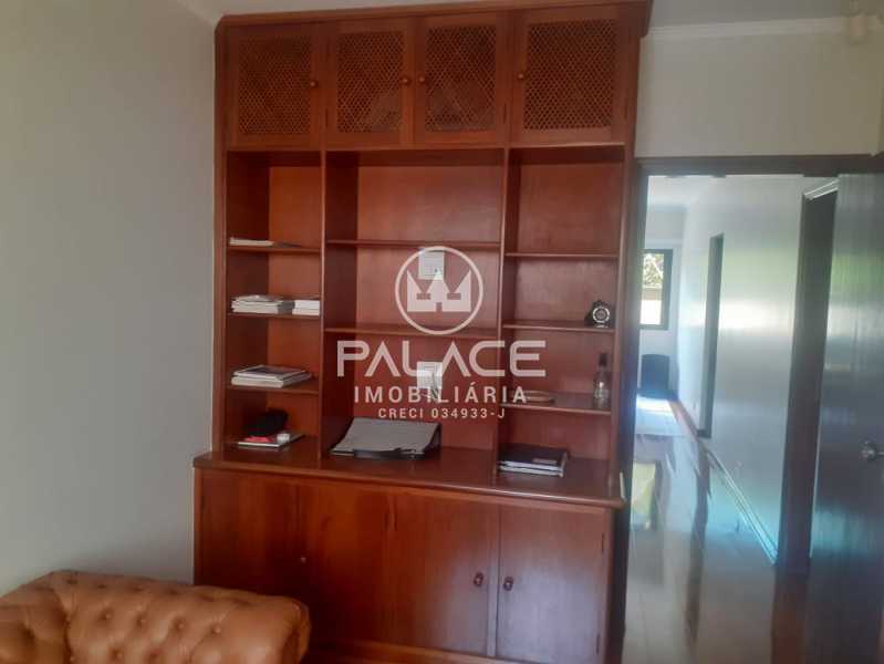 Casa de rua :  / Residencial / Vila Rezende