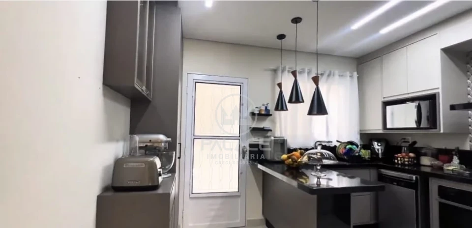 Casa de condomínio a venda na Vila Rezende, Piracicaba, SP.