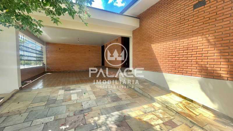 Imagens do imóveis CASA / RESIDENCIAL / COMERCIAL / CASTELINHO / PIRACICABA / 3 QUARTOS / 342m²