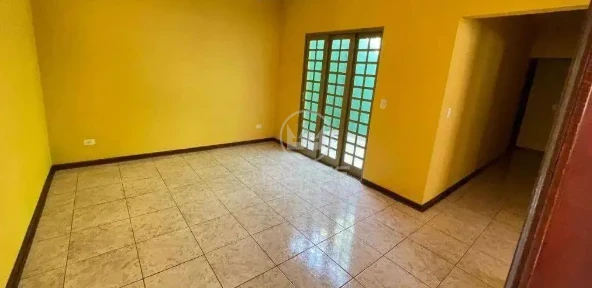CASA A VENDA NO JARDIM BRASILIA