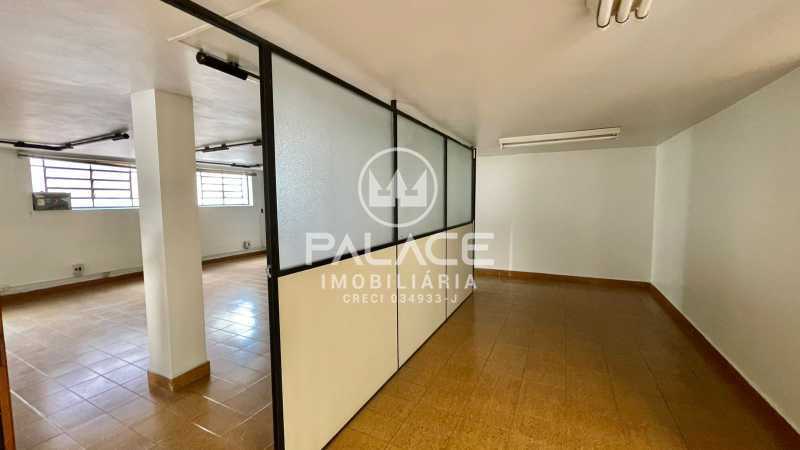 Imagens do imóveis CASA / RESIDENCIAL / COMERCIAL / CASTELINHO / PIRACICABA / 3 QUARTOS / 342m²