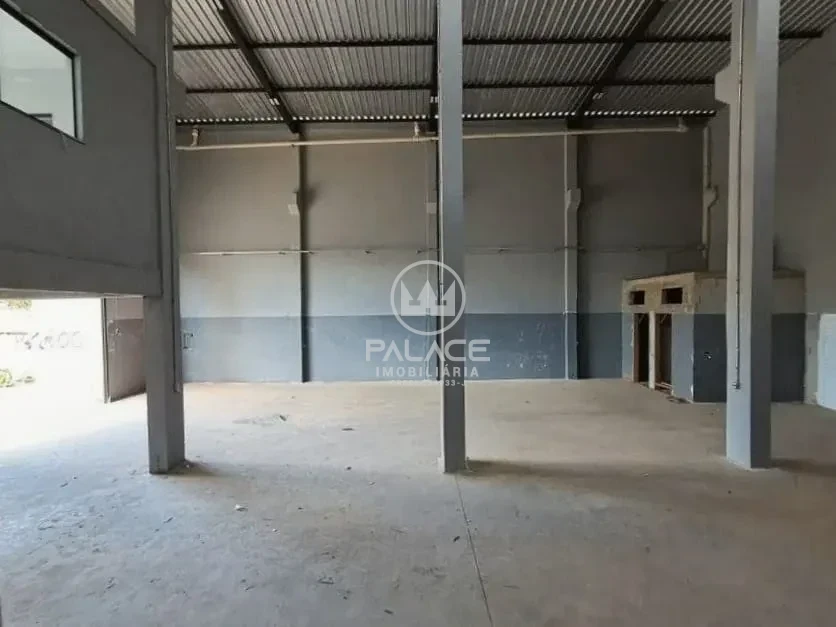 Barracão disponivel para locação - Foto 12