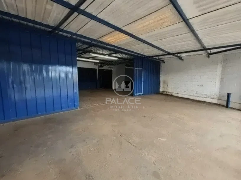Barracão disponivel para locação