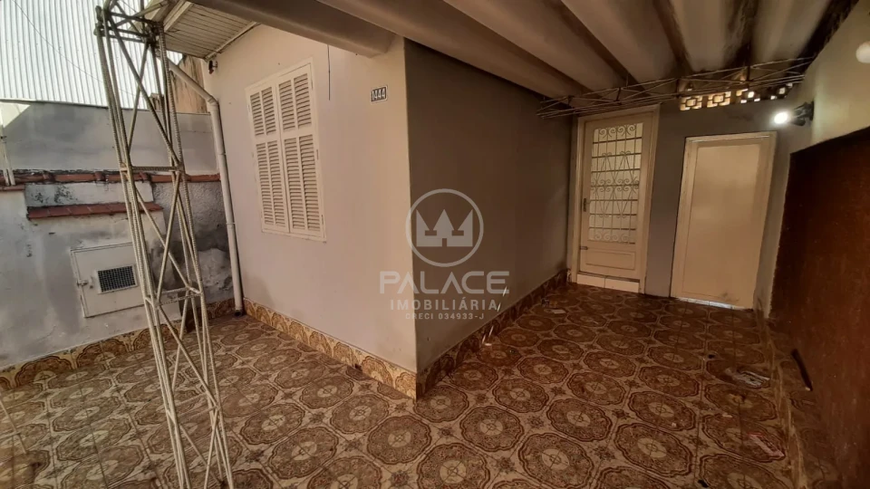 CASA PARA LOCAÇÃO / CENTRO / 2 QUARTOS