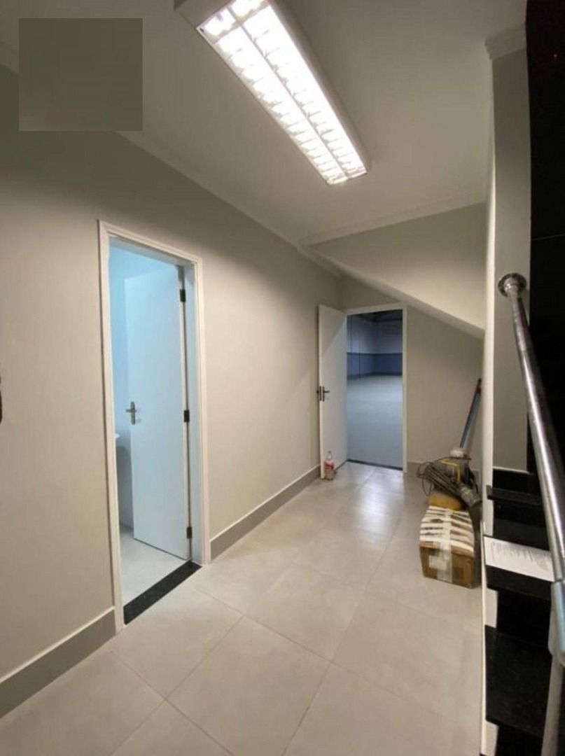 Barracão para alugar, 700 m²  Unileste - Piracicaba-SP