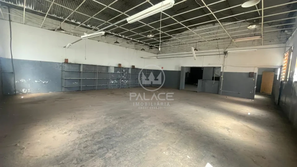 BARRACAO / GALPAO  PARA VENDA OU LOCAÇÃO / REGIAO CENTRAL / PIRACICABA