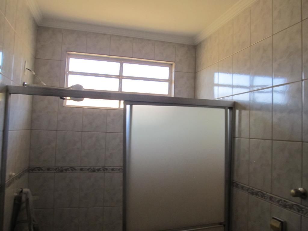 Casa para locação  / 3 quartos / Piracicamirim