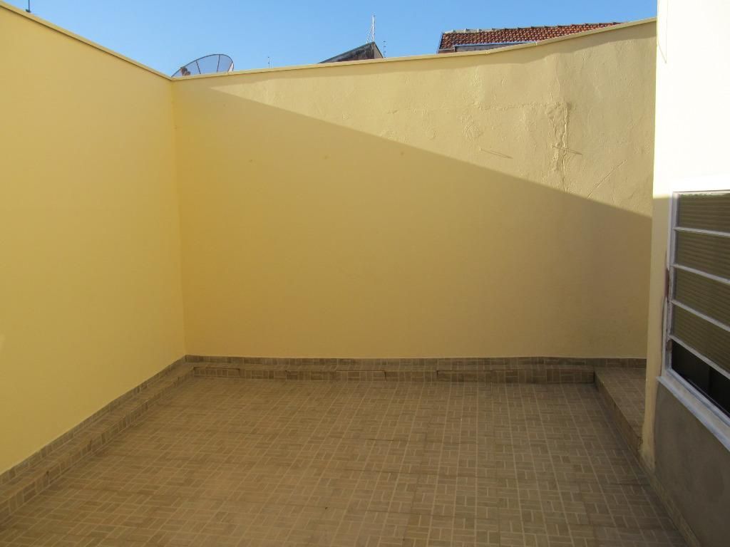 Casa para locação  / 3 quartos / Piracicamirim