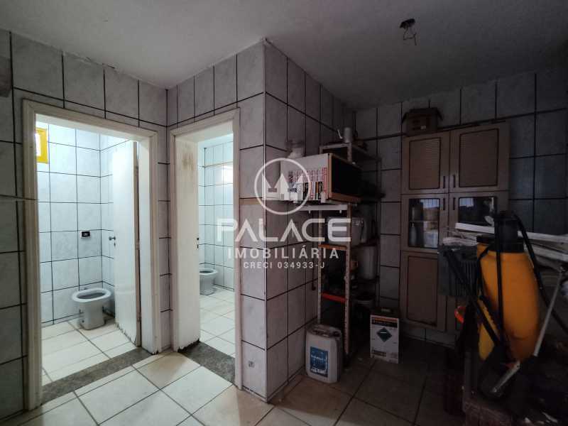 Imagens do imóveis Barracão :  / Comercial / Paulicéia