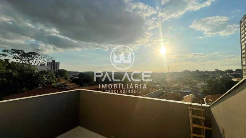 Imagens do imóveis Barracão :  / Comercial / São Luiz