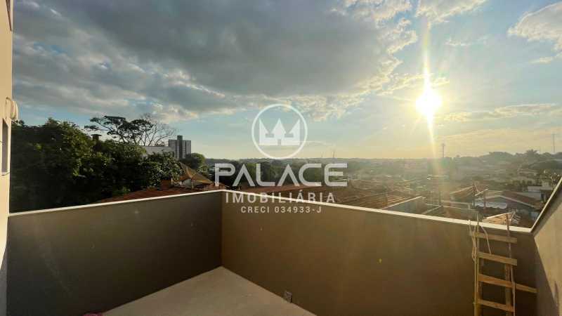 Imagens do imóveis Barracão :  / Comercial / São Luiz