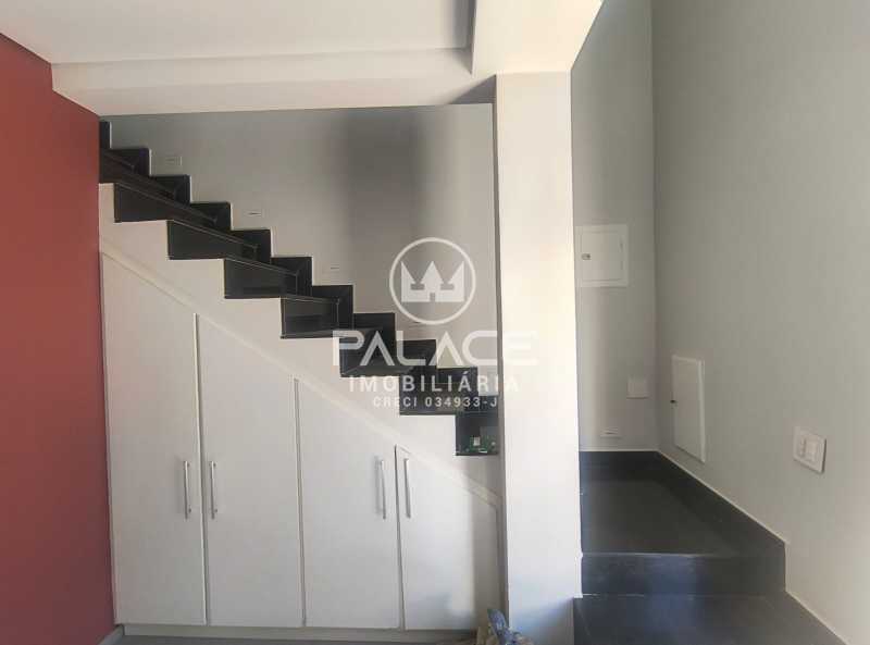 Imagens do imóveis Salão :  / Comercial / Centro