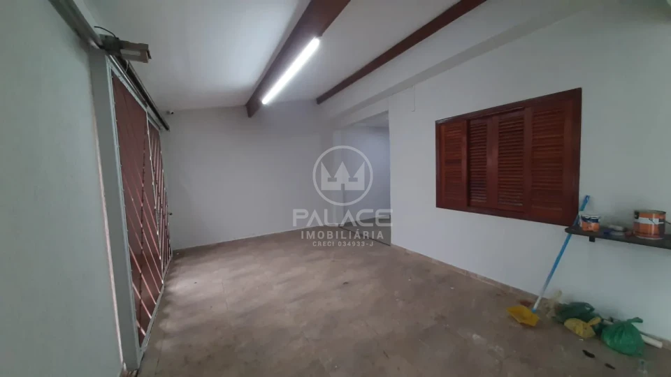 CASA PARA LOCAÇÃO /  3 QUARTOS / 5 VAGAS DE GARAGEM /COMERCIAL /  RESIDENCIAL