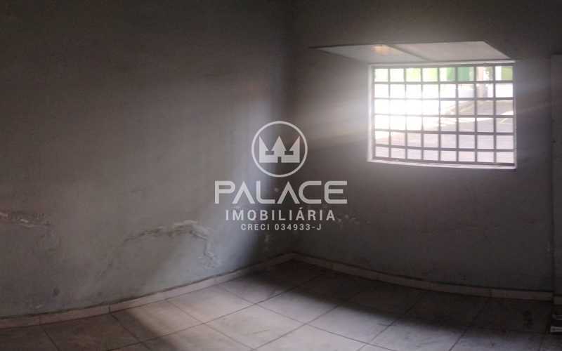 Imagens do imóveis Barracão :  / Comercial / Vale do Sol