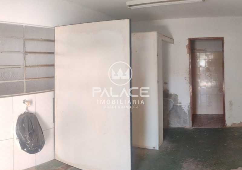 Imagens do imóveis Barracão :  / Comercial / Vale do Sol