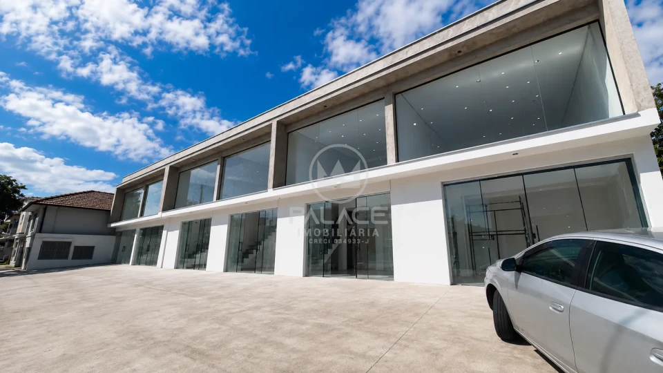 SALA PARA LOCAÇÃO / VILA REZENDE / MEZANINO / BANHEIRO