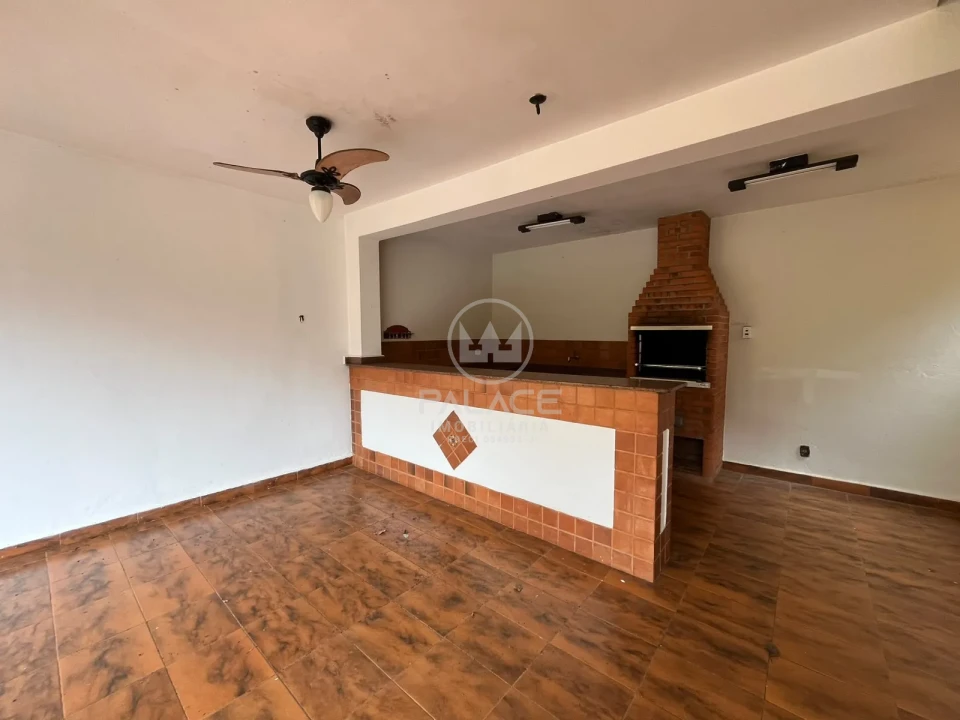 CASA COM PISCINA PARA LOCAÇÃO NO CENTRO DE PIRACICABA