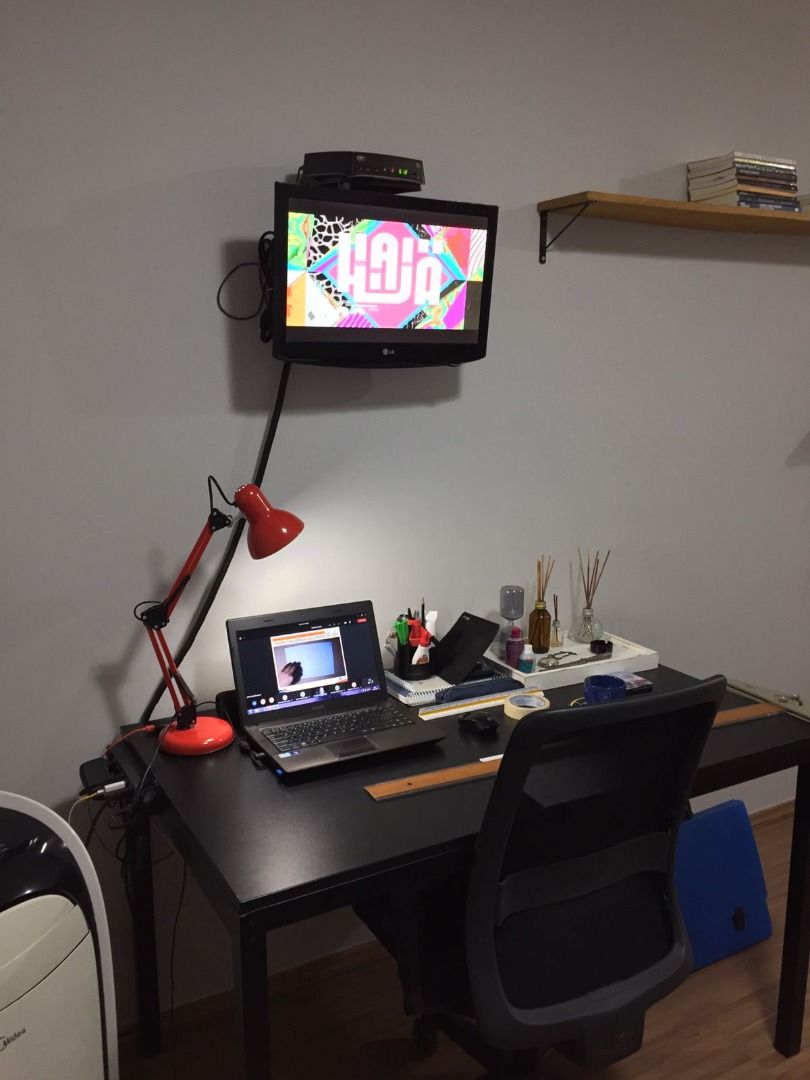 Linda Kitnet mobiliada em ótima localização - Centro - Piracicaba-SP