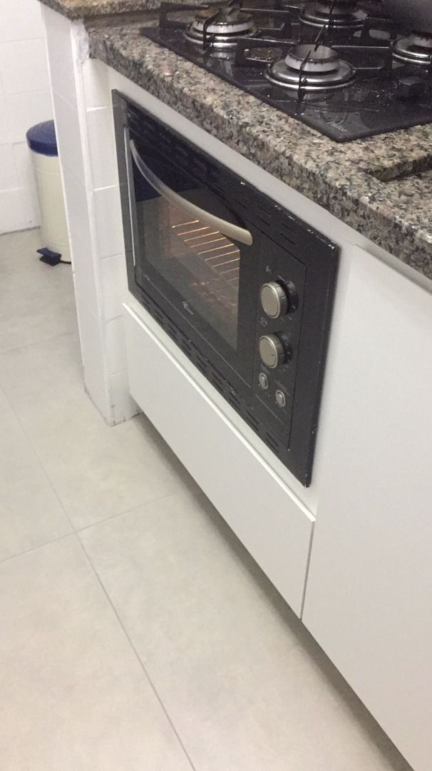 Linda Kitnet mobiliada em ótima localização - Centro - Piracicaba-SP