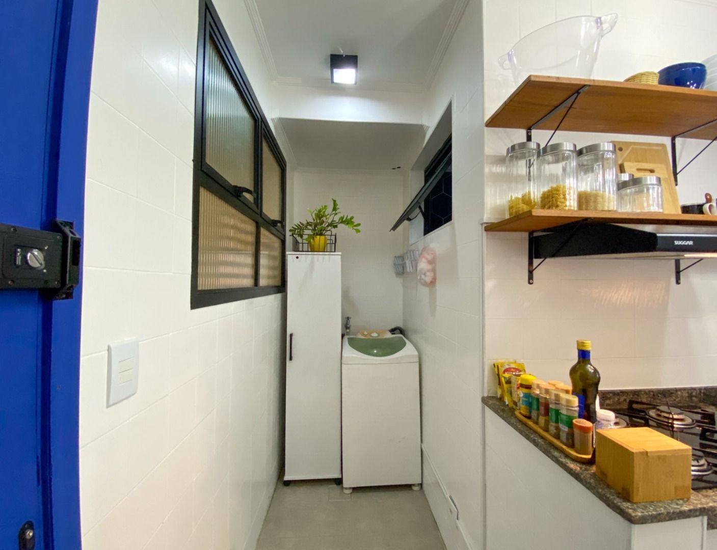 Linda Kitnet mobiliada em ótima localização - Centro - Piracicaba-SP