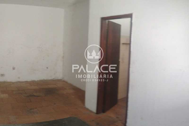 Imagens do imóveis Barracão :  / Comercial / Vale do Sol