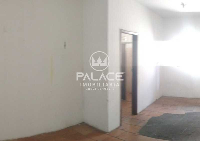 Imagens do imóveis Barracão :  / Comercial / Vale do Sol