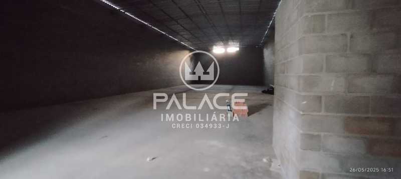 Imagens do imóveis Barracão :  / Comercial / São Vicente