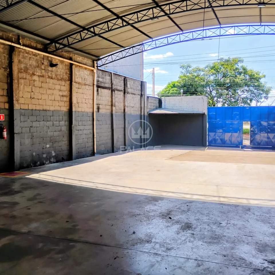 Barracão disponivel para locação