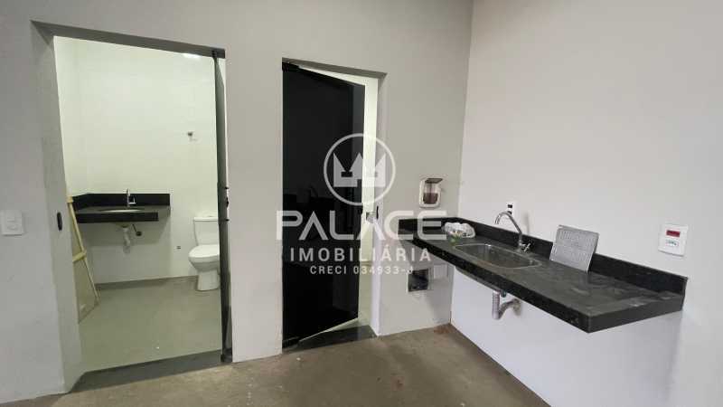 Imagens do imóveis Barracão :  / Comercial / Jardim Algodoal