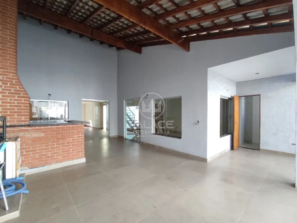 Casa à venda e para alugar em Vila Independência, Piracicaba — Portal Mundo do Imóvel