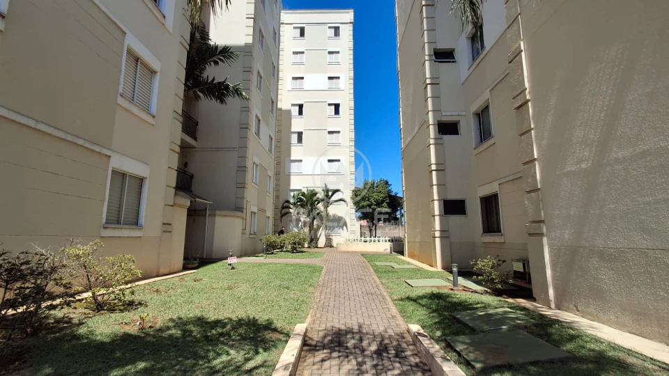 Apartamento Último Andar com elevador Condomínio Santa Helena Piracicaba
