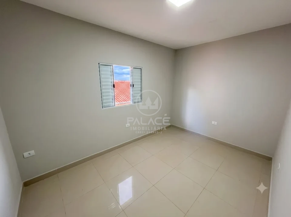 CASA PARA LOCAÇÃO / 2 QUARTOS / 1 SUITE / 2 VAGAS GARAGEM