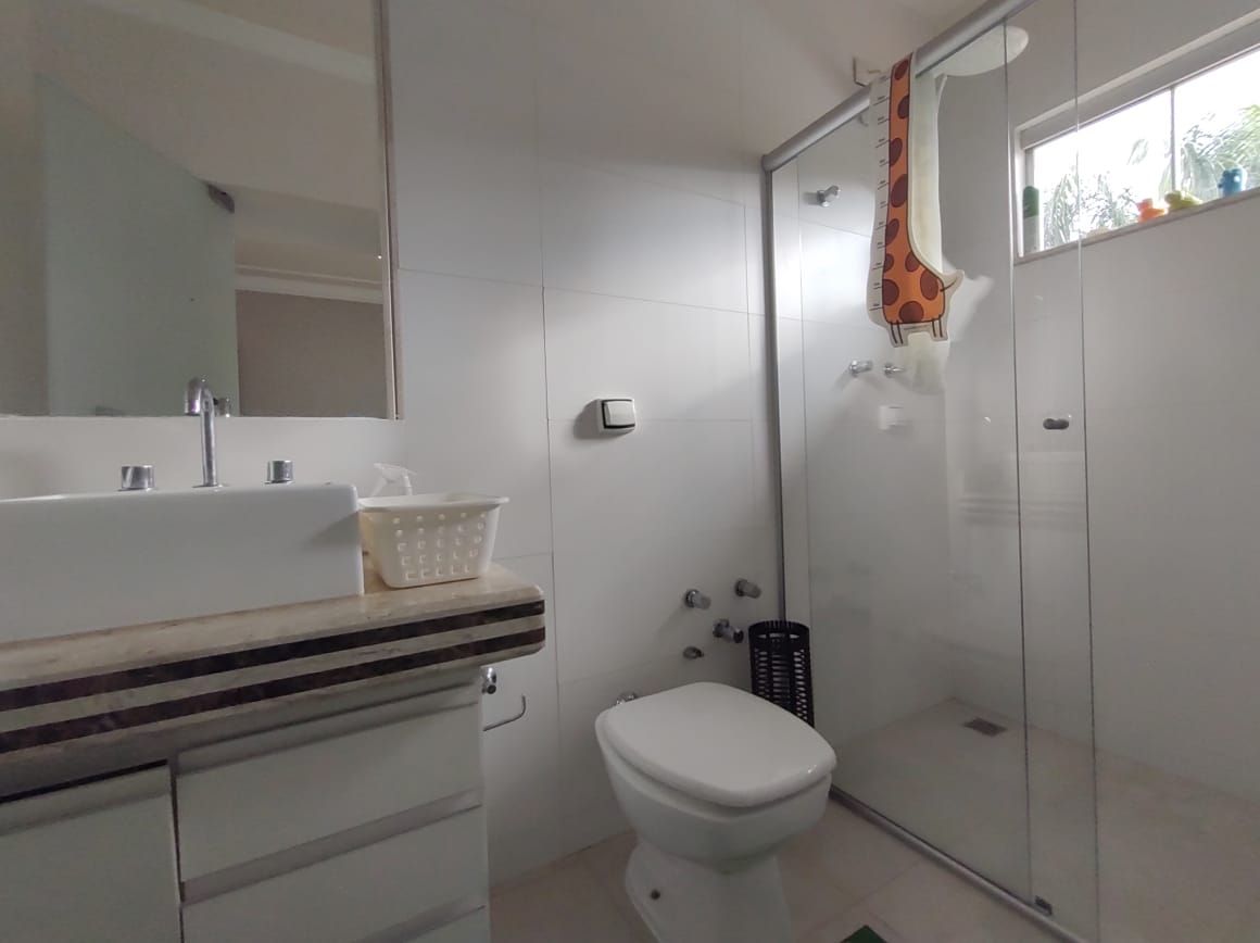 Imagens do imóveis casa em condomínio à venda em jardim belvedere, piracicaba 4 quartos 300m²