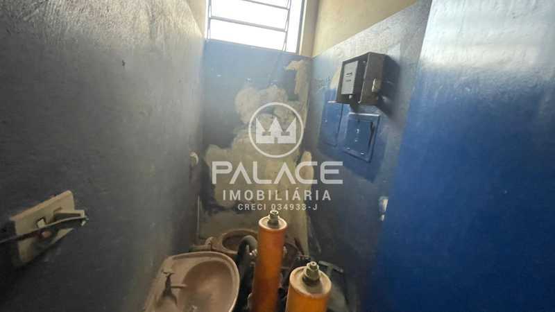 Imagens do imóveis Barracão :  / Comercial / Loteamento Chácaras Nazareth II