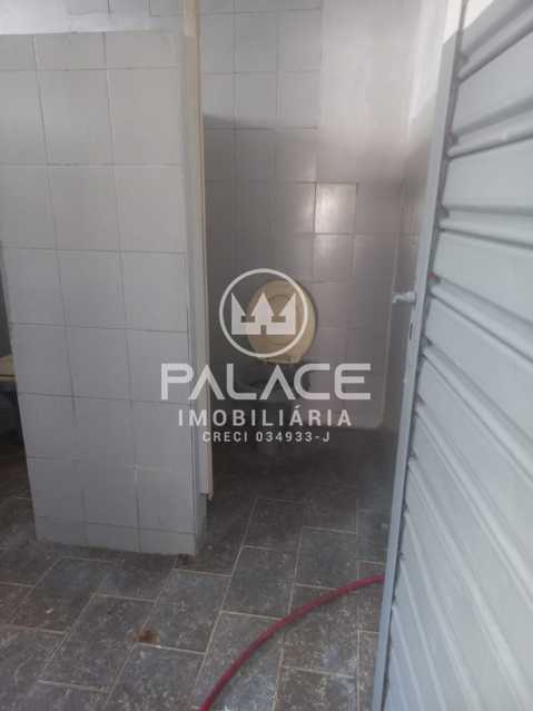 Imagens do imóveis Barracão :  / Comercial / Paulista