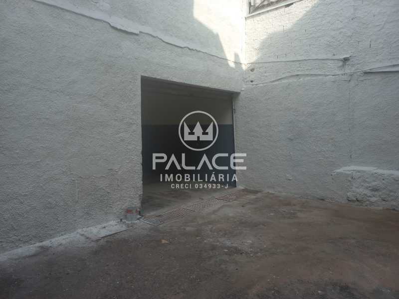 Imagens do imóveis Barracão :  / Comercial / Paulista