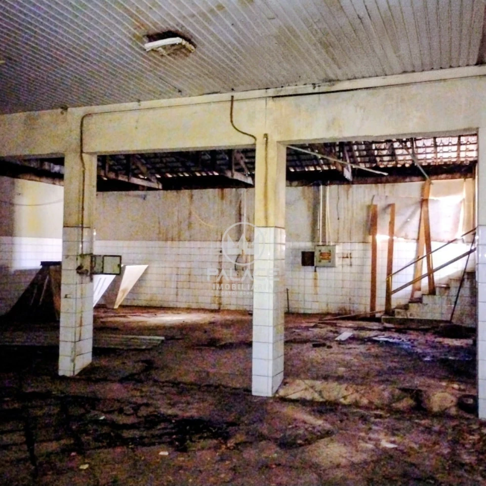 Barracão disponivel para locação