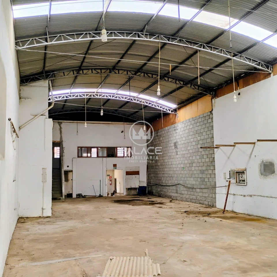 Barracão disponivel para locação