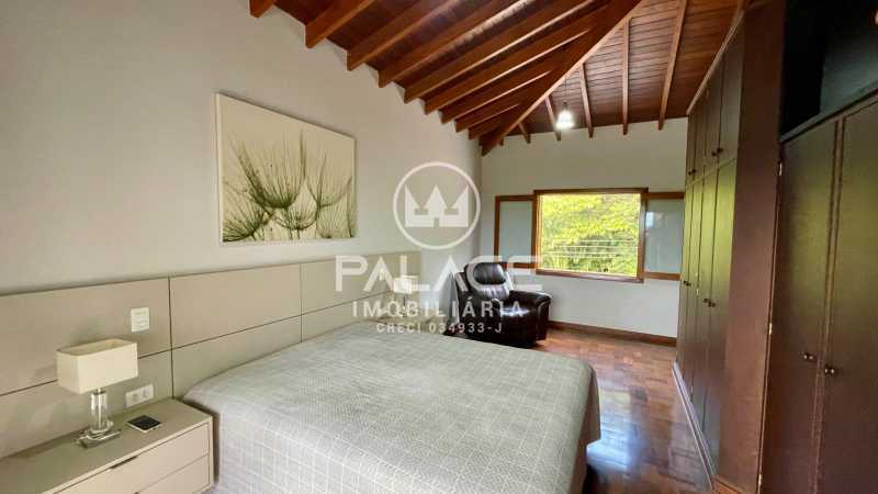 Imagens do imóveis Casa de rua :  / Residencial / Centro