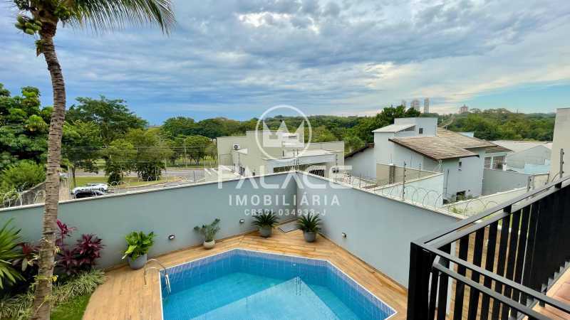 Imagens do imóveis Casa de rua :  / Residencial / Centro