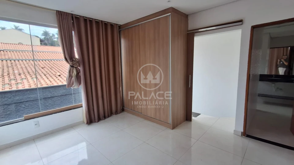 Casa com piscina à venda no bairro Balbo, Piracicaba