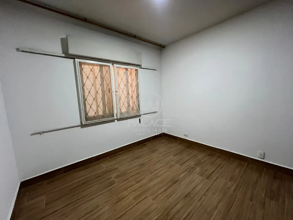 CASA COM PISCINA PARA LOCAÇÃO NO CENTRO DE PIRACICABA
