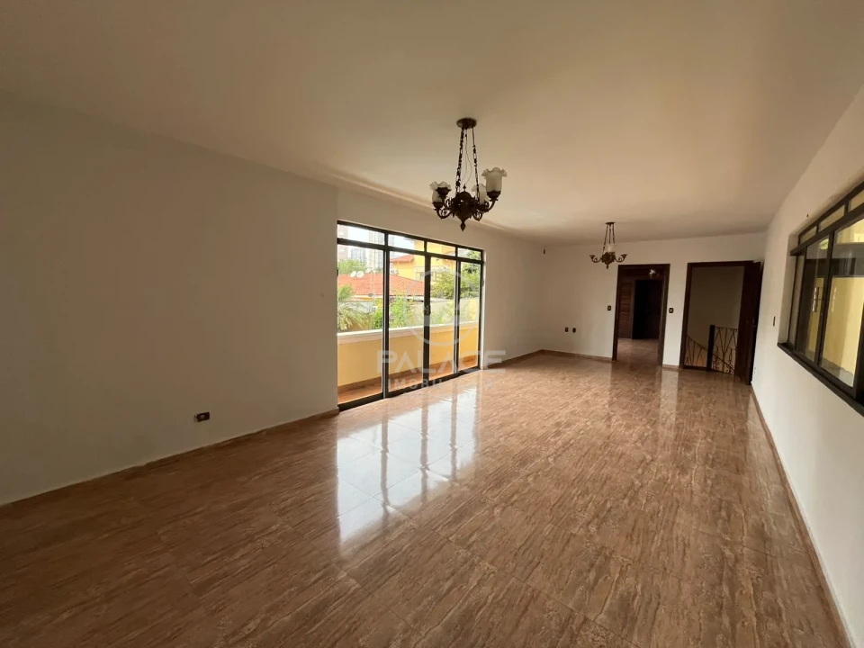 CASA COM PISCINA PARA LOCAÇÃO NO CENTRO DE PIRACICABA
