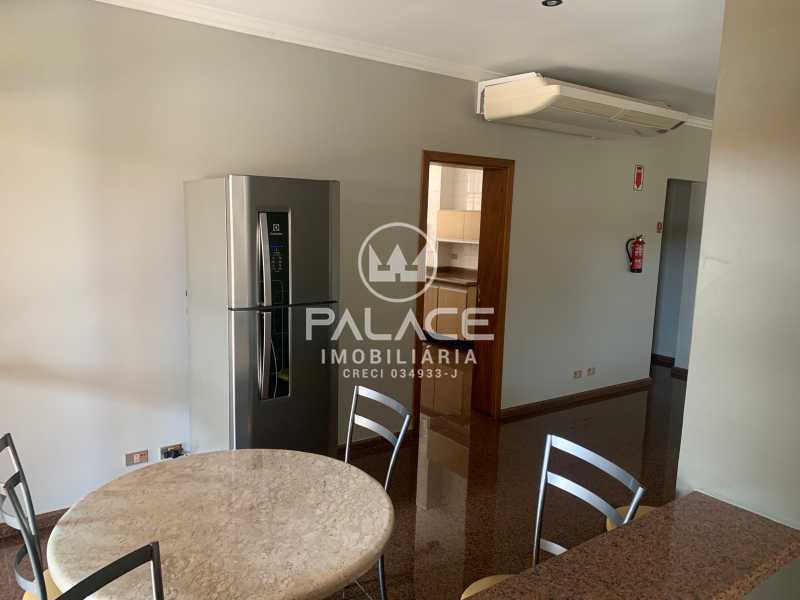 Imagens do imóveis Apartamento : Padrão / Residencial / Centro