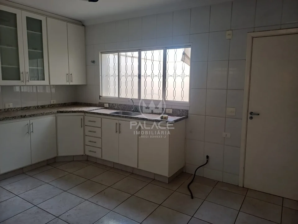 CASA A VENDA NA RUA FRANCISCO JOSE MACHADO, JARDIM BRASILIA
